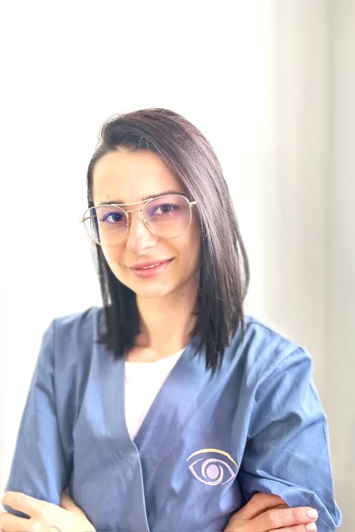 Alexandra – Cosmetician & Specialist Beauty SPA Ocular